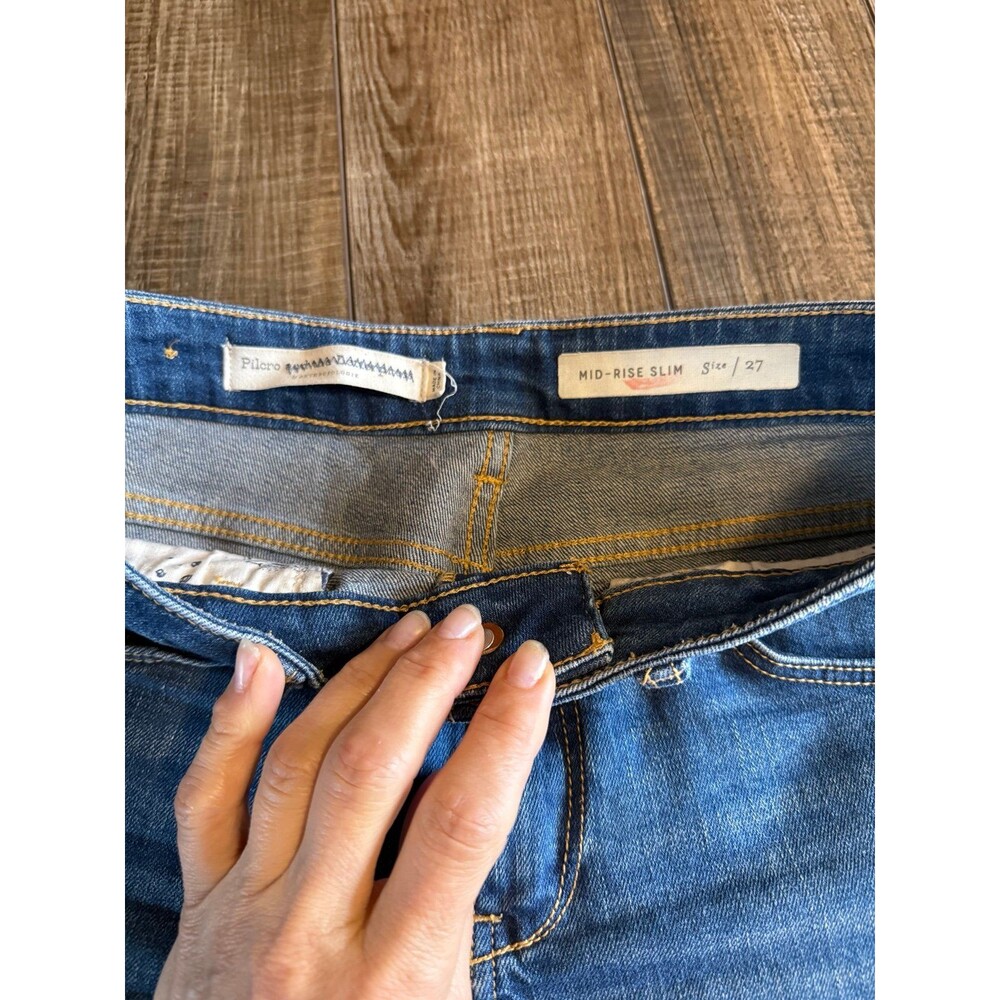 Anthropologie Pilcro Midrise Slim Shorts Sz. 27 - Picture 2 of 5